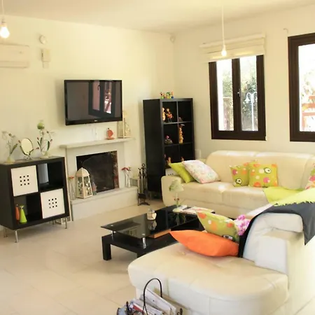 Villa With Private Pool, Big Garden