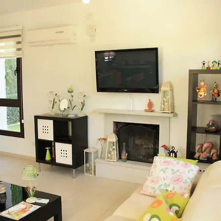 With Private Pool, Big Garden * Tochni