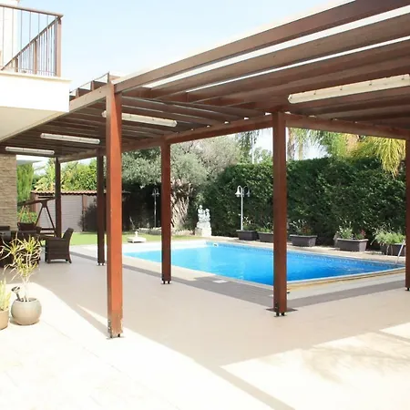 With Private Pool, Big Garden * Tochni
